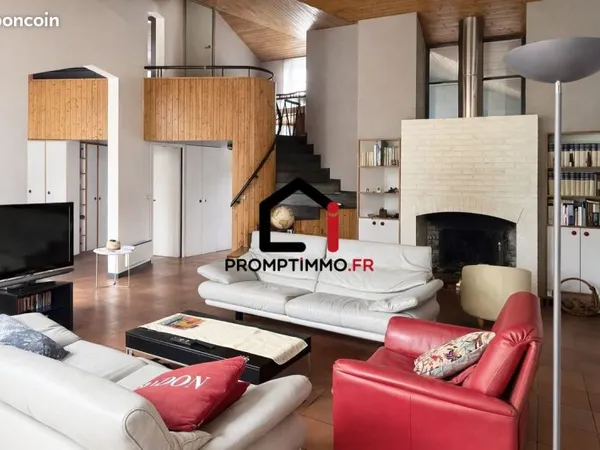 Maison 7 pièces 165 m²