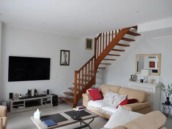 Maison familiale lumineuse - 129 m² au sol - Quartier Beauséjour à Morsang-sur-Orge - 379 000 €