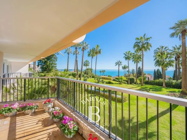 CANNES EDEN- VUE MER - 4 PIECES