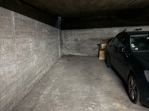Place de parking à vendre