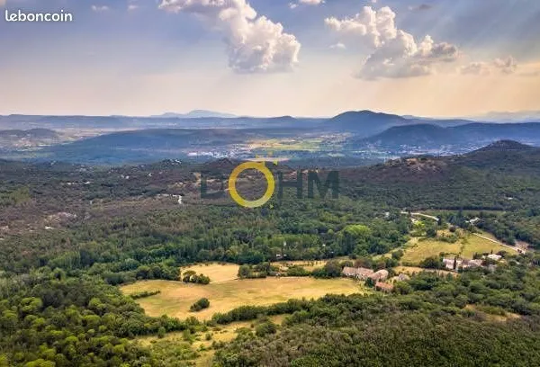 Terrain 147 m² Génolhac
