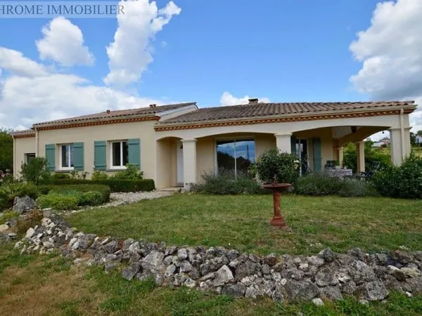 Maison de plain-pied 4 pièces 120 m²