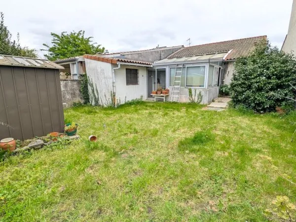 À VENDRE - Maison à fort potentiel au Bouscat (quartier recherché)