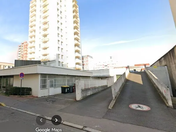 A VENDRE PARKINGS SECTEUR BELLEVUE