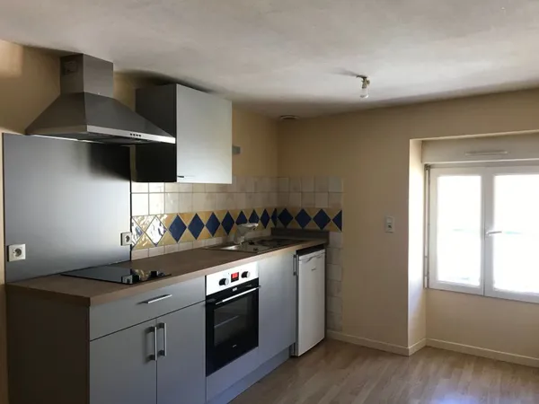 STUDIO MEUBLE PROCHE TOUS COMMERCES