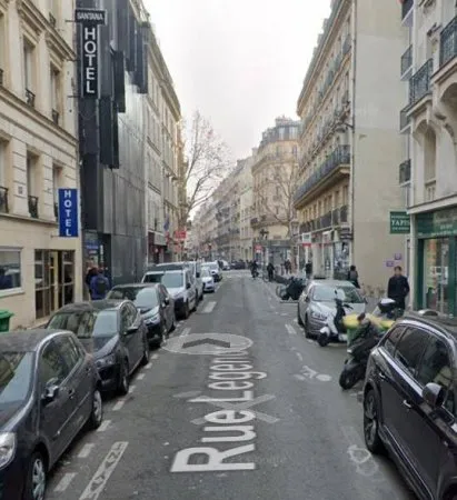 Boutique 13 m²