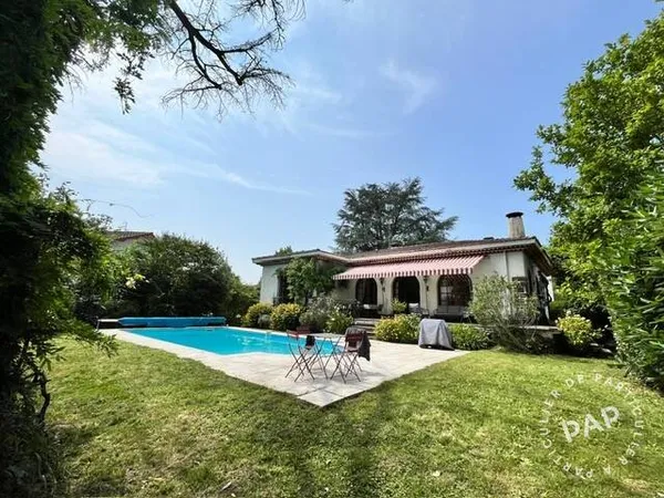 Maison 6 pièces 205 m²