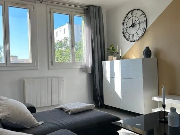 Colocation 3 personnes - Calme et lumineux - Métro
