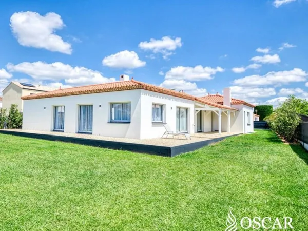 Maison de luxe 7 pièces 178 m²