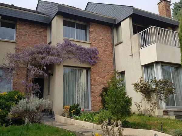 Maison 6 pièces 200 m²