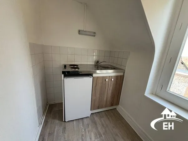 Studio 1 pièce 19 m²
