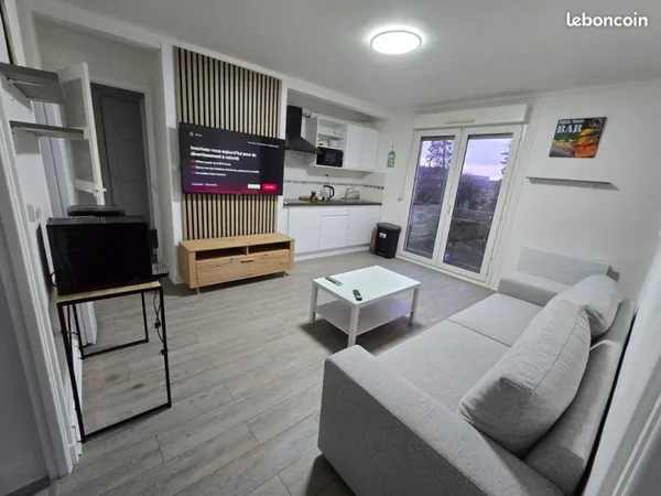 Appartement meublé T5 · 71 m² . 5 Pièces · Troyes 10000 · Quartier Les Marots . 990/mois