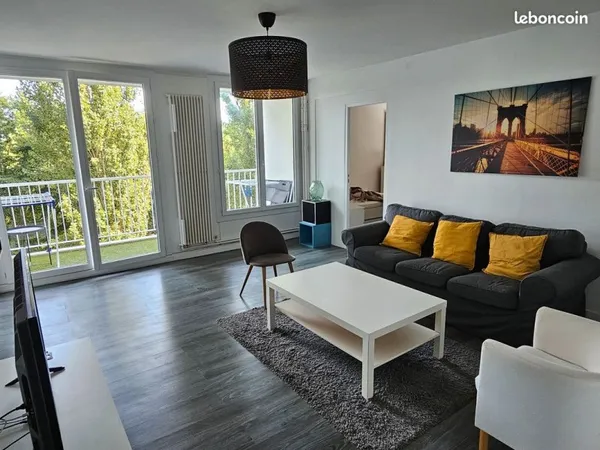 Chambre Colocation 108 m2 proche centre Angers