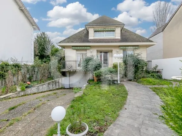 Maison 7 pièces 188 m²