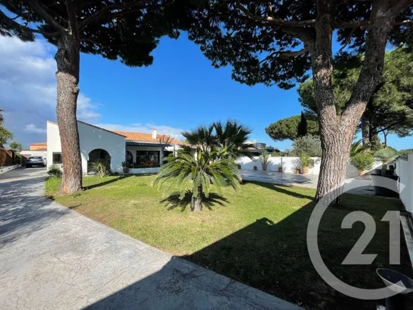 Maison 4 pièces 220 m²