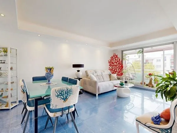 Appartement 4 pièces 84 m²