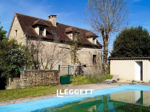Maison 10 pièces 127 m²