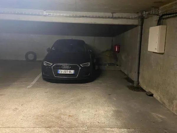Parking 15 m²