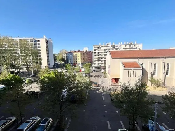 Parking 12 m²