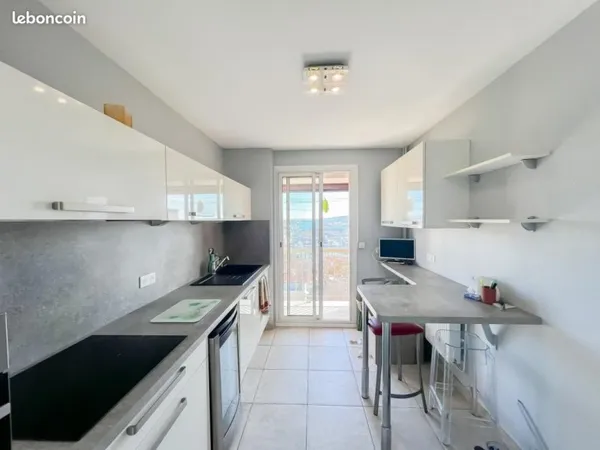 Appartement 4 pièces 75 m²