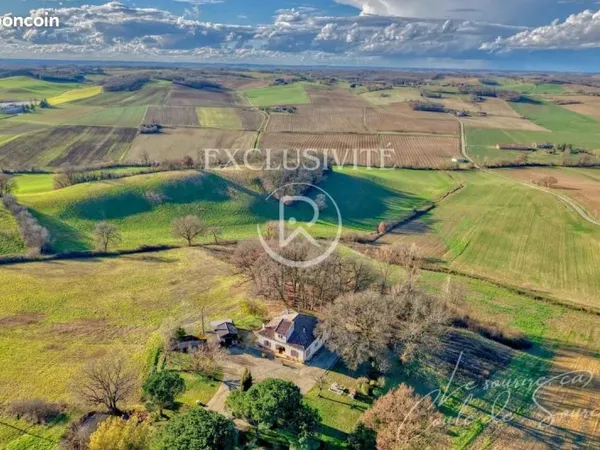 Ferme 5 pièces 140 m²