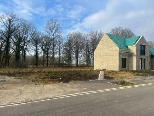 Terrain 412 m²