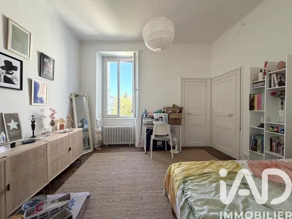 Appartement 2 pièces 56 m²
