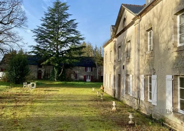 Château-Charme et potentiel au coeur de la Bretagne