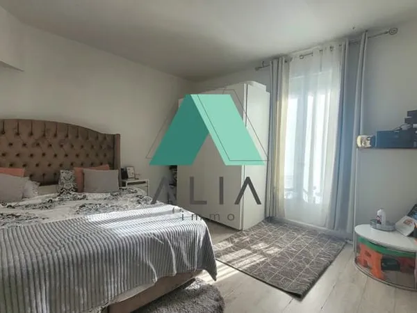 Studio 1 pièce 30 m²