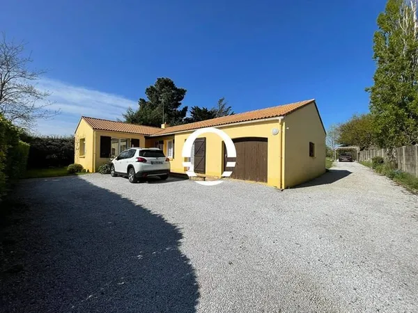 Maison de plain-pied 5 pièces 120 m²
