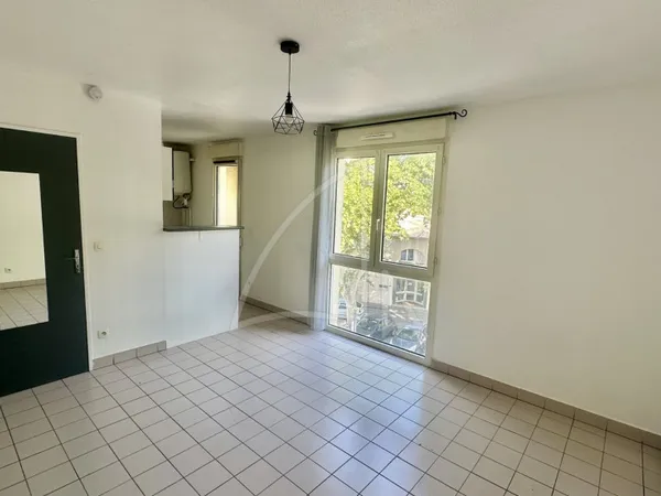Studio 1 pièce 23 m²
