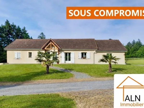 JOLI PLAIN-PIED SUR SOUS-SOL AVEC GRAND TERRAIN