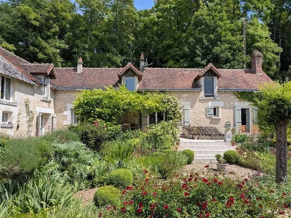 Maison 9 pièces 270 m²