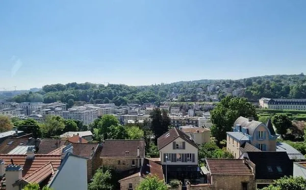 Maison 10 pièces 294 m²