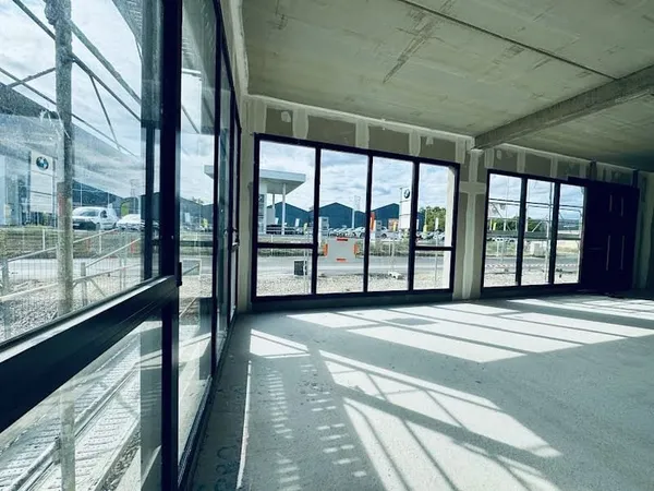 Local 209 m²