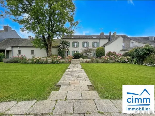Propriété 7 pièces 209 m²