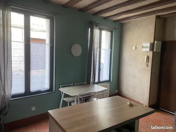 Studio centre ville Vendome