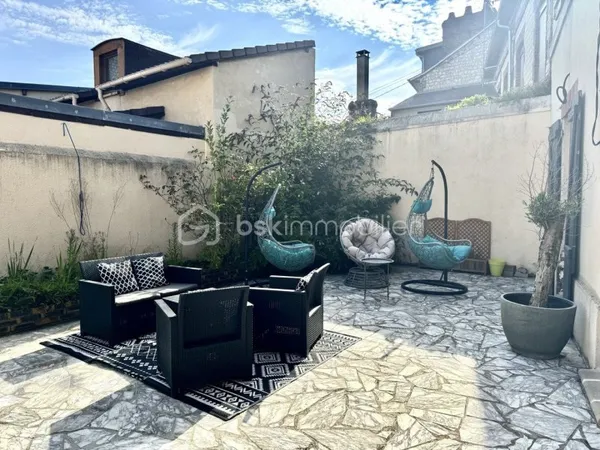 Maison 7 pièces 162 m²