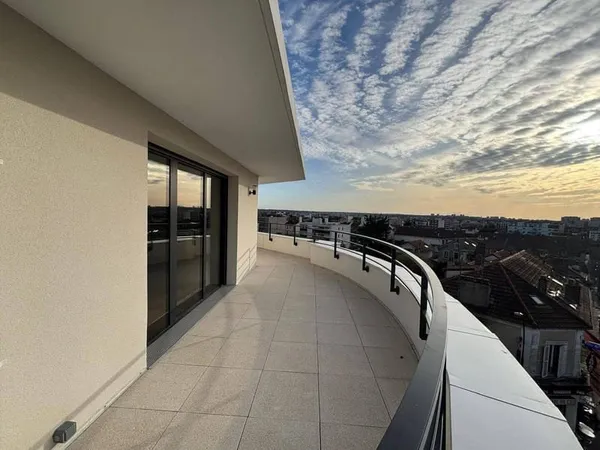 Appartement 4 pièces 82 m²