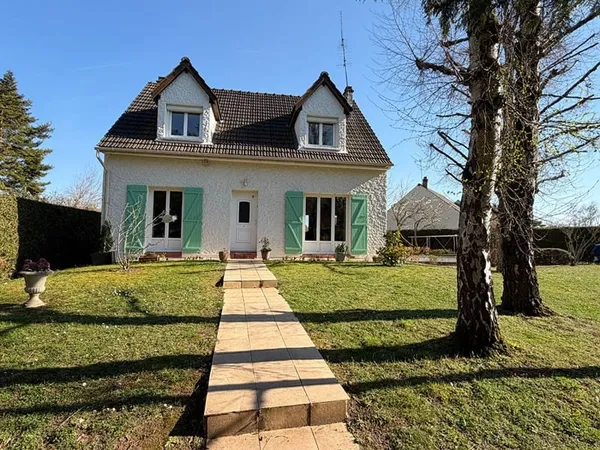 A VENDRE Maison familiale de charme à vendre à Poincy - Réf ADS2416