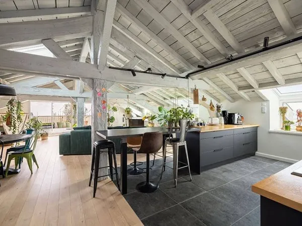 Appartement 6 pièces 190 m²