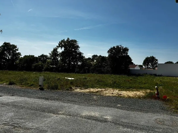 Terrain 447 m²