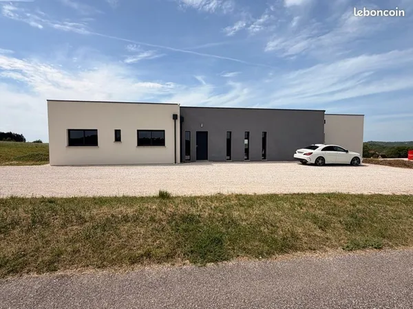 Maison contemporaine + annexe meublée- proche Cahors