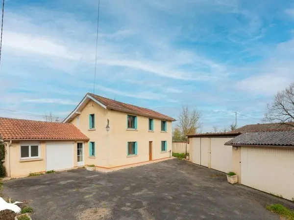 Maison 8 pièces 186 m²