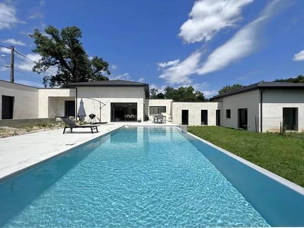 Villa d'architecte 5 pièces 167m2 - Terrain 1103m2