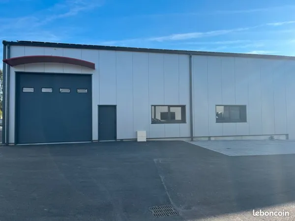 A vendre / a louer cellules neuves batiment industriel