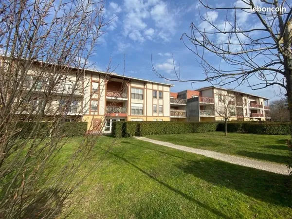 Parking 15 m² Bergerac