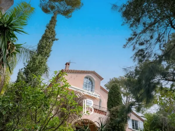 Vente, Sanary, Portissol, proche plage, maison de charme, 5 chambres, dans un écrin de verdure
