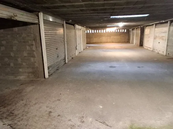 Garage fermé en sous-sol sécurisé Dromel 13009 Marseille