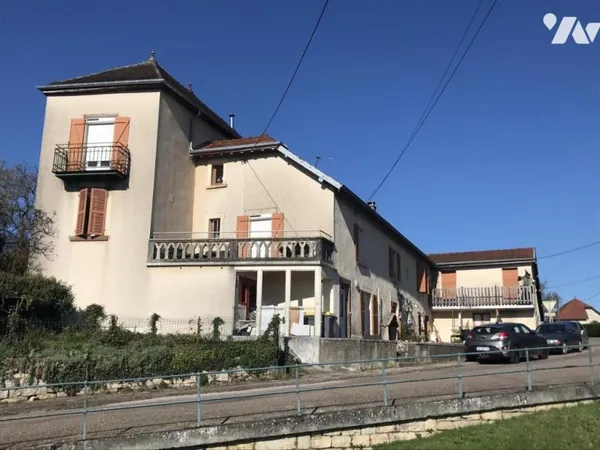 Immeuble 220 m²